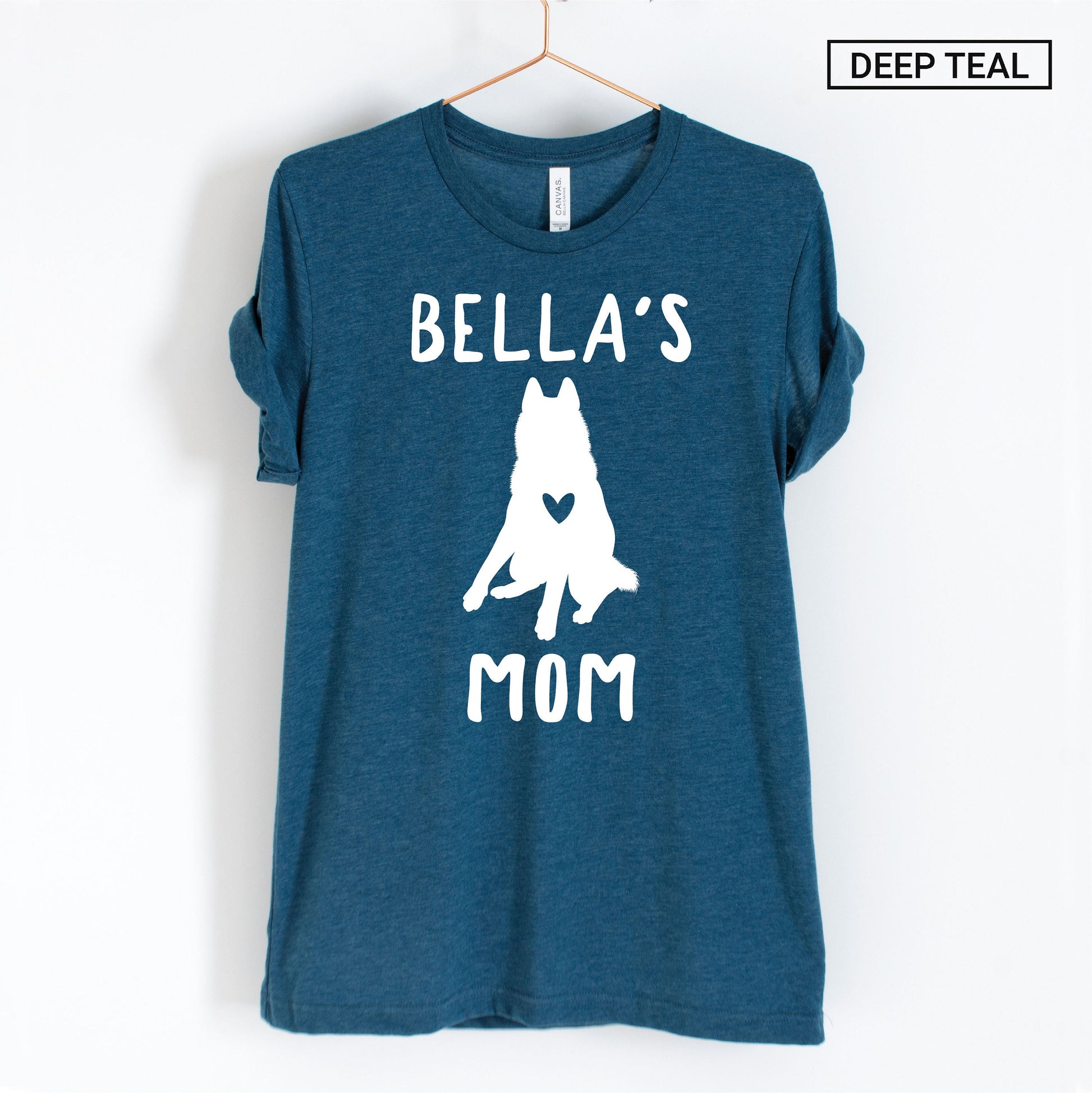 Personalized Alaskan Malamute Mom Shirt - Gift - [Unisex Shirt]