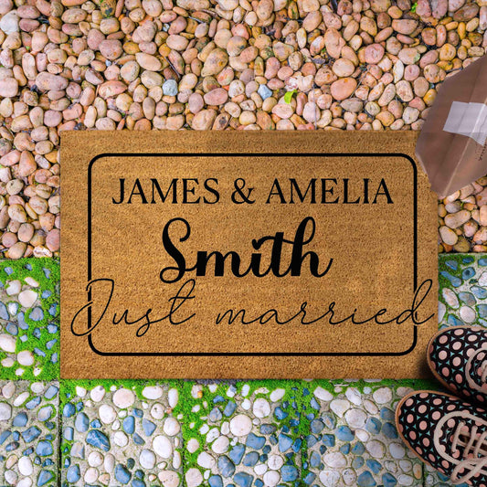 Personalized Just Married Doormat with New Couple's Name, Custom Housewarming Gift, House Decor for New Couple Outdoor Mat